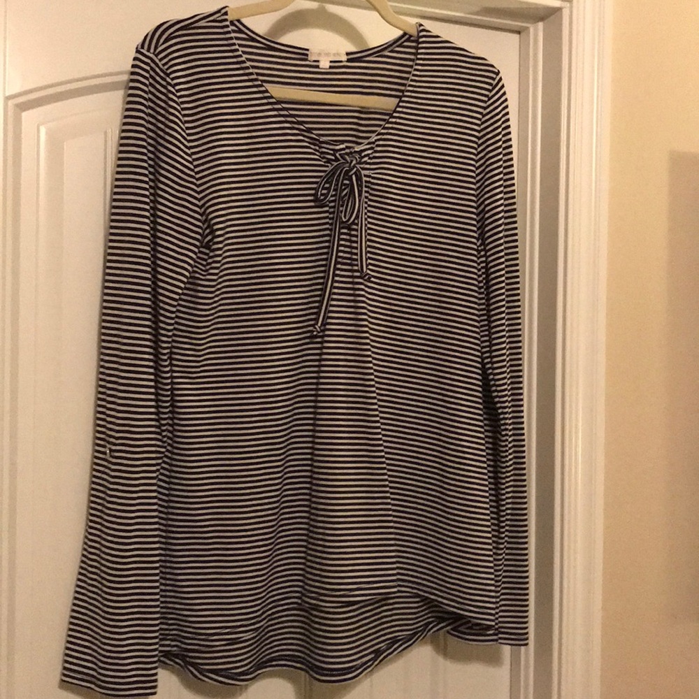 Navy/white striped shirt